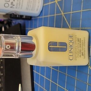 Clinique Dramatically Different Moisturizing Gel 125ml New Pump Bottle
